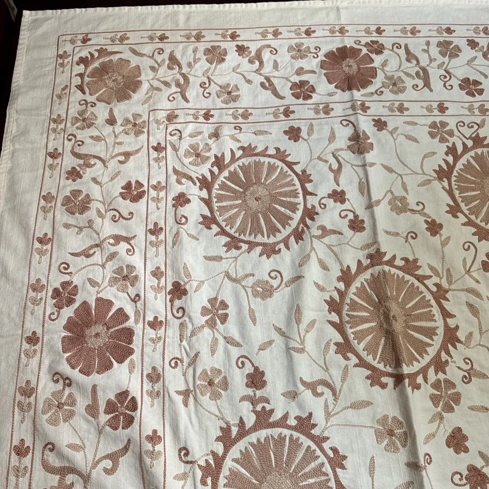 Pottery Barn Table Throw Embroidered 50 x 50 Arella Topper Scarf Cover Floral